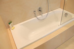 Акриловая ванна Riho Miami 170х70 прямо-ая (чаша,ножки, экран) Фото 4
