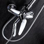 Душевая система Lemark Linara LM0462C смеситель с изливом "Тропический дождь" Фото 3